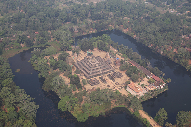 Templos fora de Siem Reap