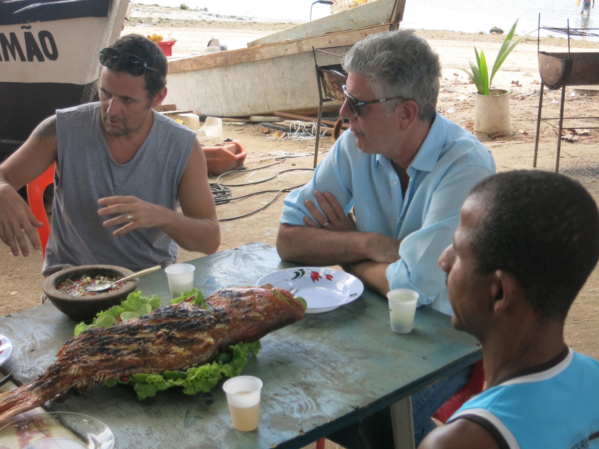 Anthony Bourdain mergulhou nos sabores e na forte cultura da Bahia