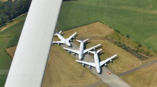 Seis 747s pousaram em um aeroporto holandês e ficaram presos lá por meses