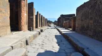 A corrida contra o tempo para salvar Pompeia