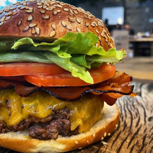 X-Burger Dry Aged do Quintal Debetti (Foto: reprodução Instagram) 
