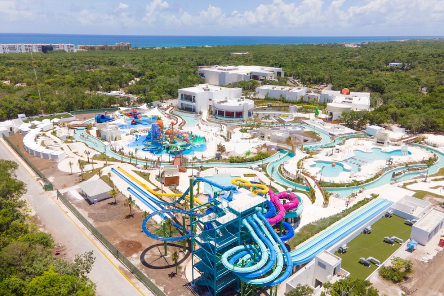 Resort con temática de Bob Esponja y Nickelodeon Flock abren en Riviera Maya, México