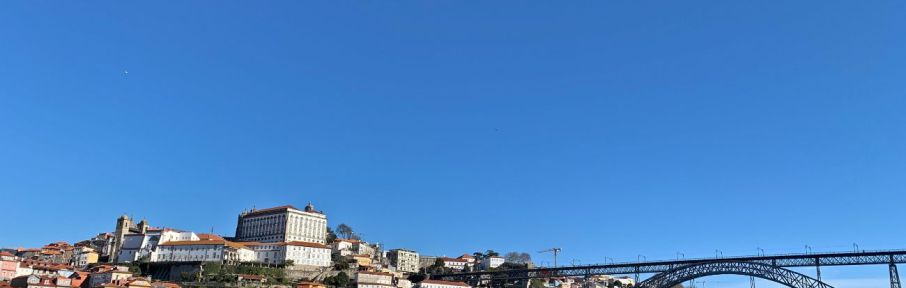 Patrimônio da Unesco, cidade no noroeste de Portugal possui paisagens encantadoras ao longo do Rio Douro e é perfeita para ser descoberta num roteiro de poucos dias que foge do óbvio
