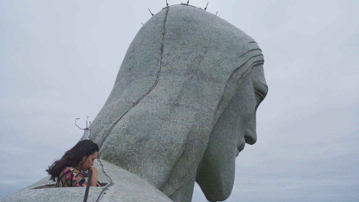 What is it like to enter Christ the Redeemer and have a view of Rio from 700 meters high