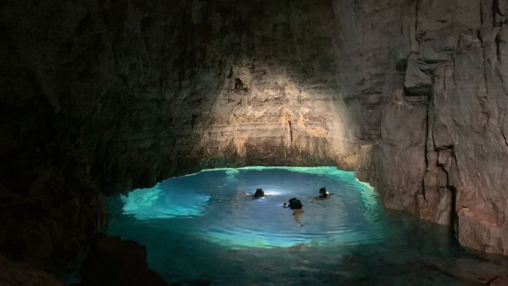 Capital do ecoturismo, Bonito (MS) inaugura nova gruta com 70 metros de profundidade | CNN Brasil Soft