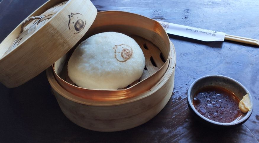 Buta-man do Butamão, restaurante escondido numa galeria que é especializado no bolinho chinês